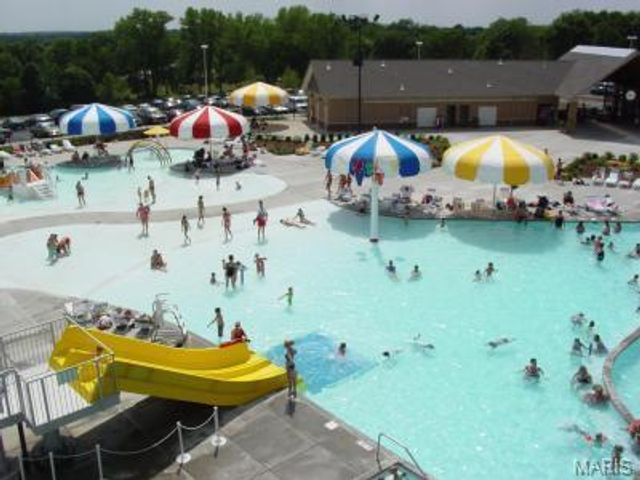 752 Rockridge Drive, Manchester, MO 63021