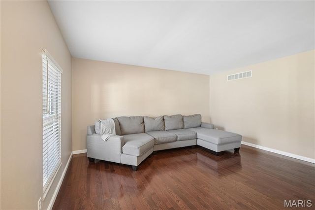 752 Rockridge Drive, Manchester, MO 63021