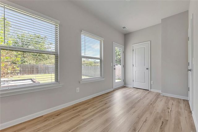 105 Colonial Drive, Calhoun, GA 30701