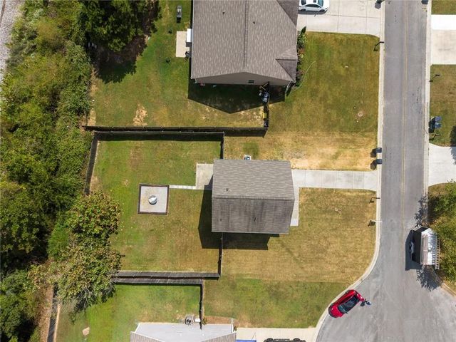 105 Colonial Drive, Calhoun, GA 30701