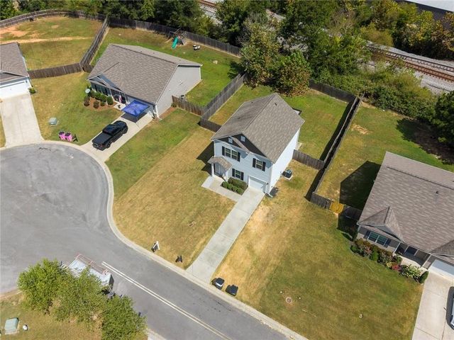 105 Colonial Drive, Calhoun, GA 30701