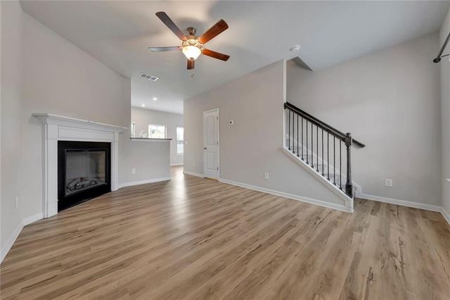 105 Colonial Drive, Calhoun, GA 30701