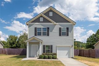 105 Colonial Drive, Calhoun, GA 30701