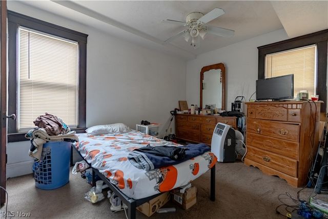 4619 Pearse Avenue, Newburgh Heights, OH 44105