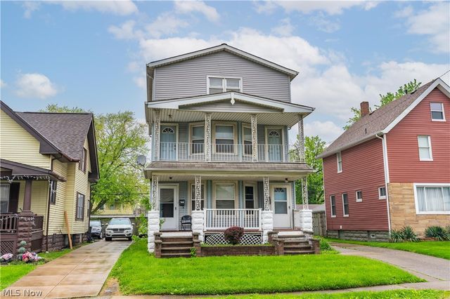 4619 Pearse Avenue, Newburgh Heights, OH 44105
