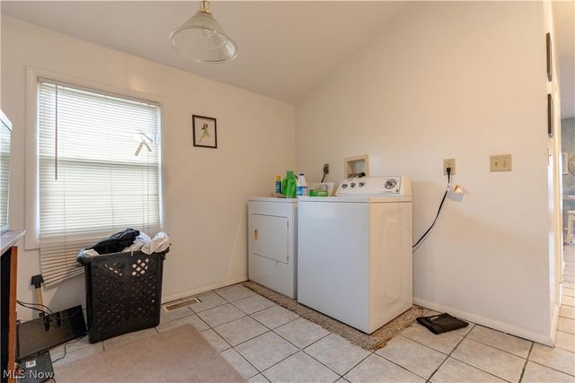 4619 Pearse Avenue, Newburgh Heights, OH 44105