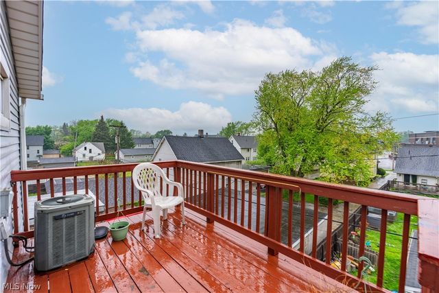 4619 Pearse Avenue, Newburgh Heights, OH 44105