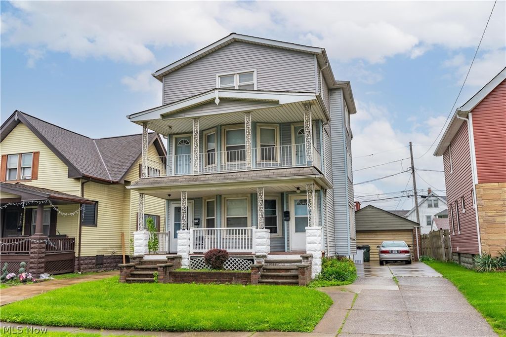 4619 Pearse Avenue, Newburgh Heights, OH 44105