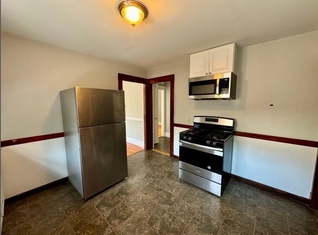 250 Hyde Park Ave 1A, Boston, MA 02130