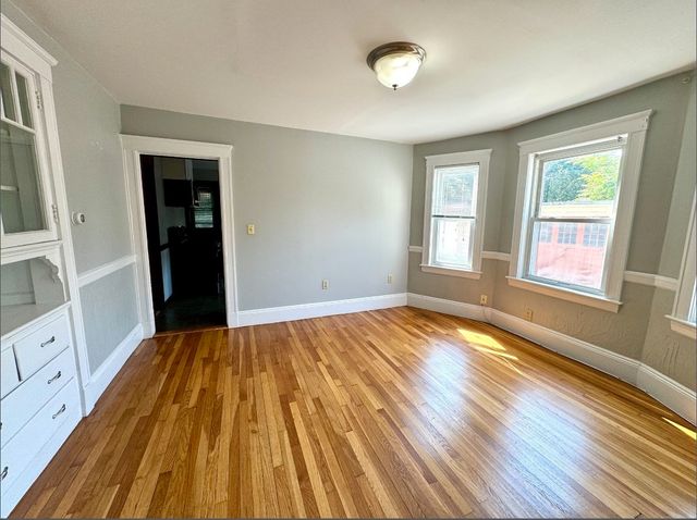 250 Hyde Park Ave 1A, Boston, MA 02130