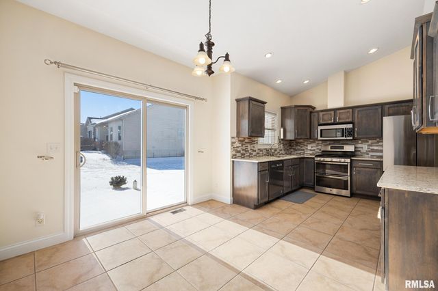 3508 W Trailwood Court, Dunlap, IL 61525