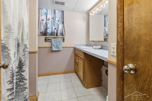 4469 E Millbrook Road, Mount Pleasant, MI 48858