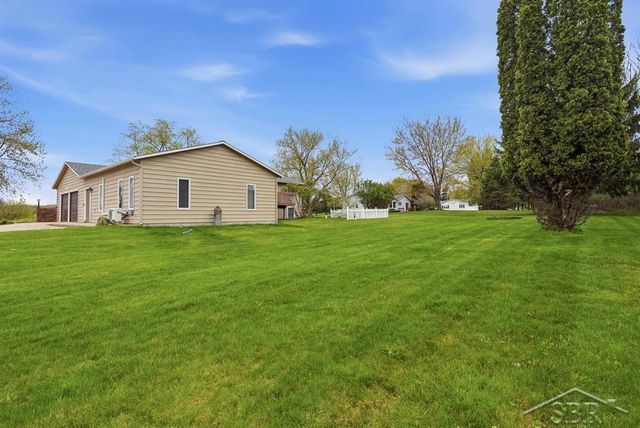 4469 E Millbrook Road, Mount Pleasant, MI 48858