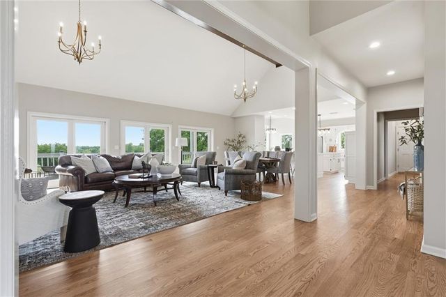 3341 W 271 Street, Louisburg, KS 66053