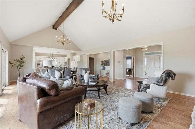 3341 W 271 Street, Louisburg, KS 66053