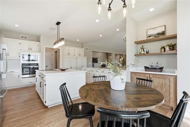 3341 W 271 Street, Louisburg, KS 66053