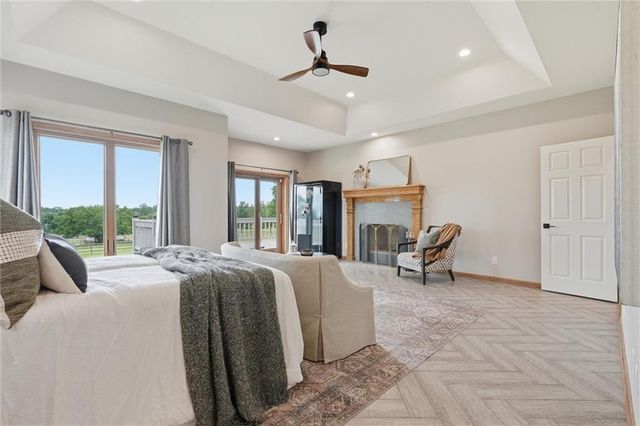 3341 W 271 Street, Louisburg, KS 66053