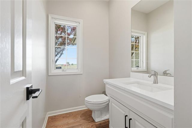 3341 W 271 Street, Louisburg, KS 66053