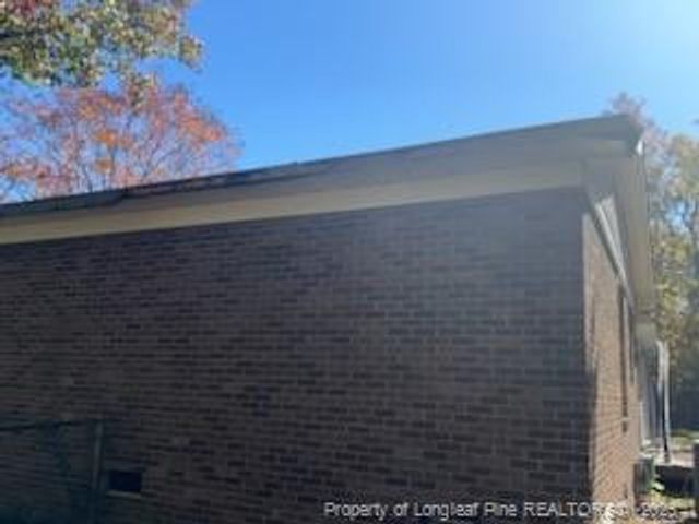 6916 Calamar Drive, Fayetteville, NC 28314