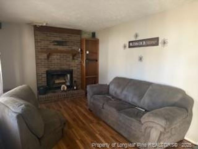 6916 Calamar Drive, Fayetteville, NC 28314