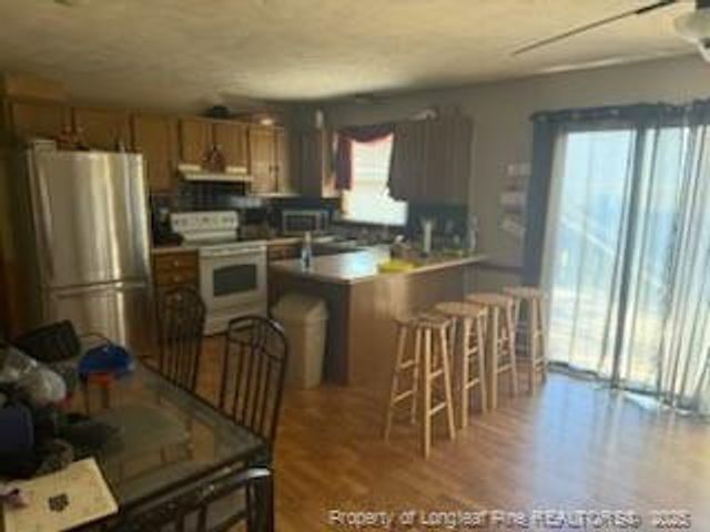 6916 Calamar Drive, Fayetteville, NC 28314