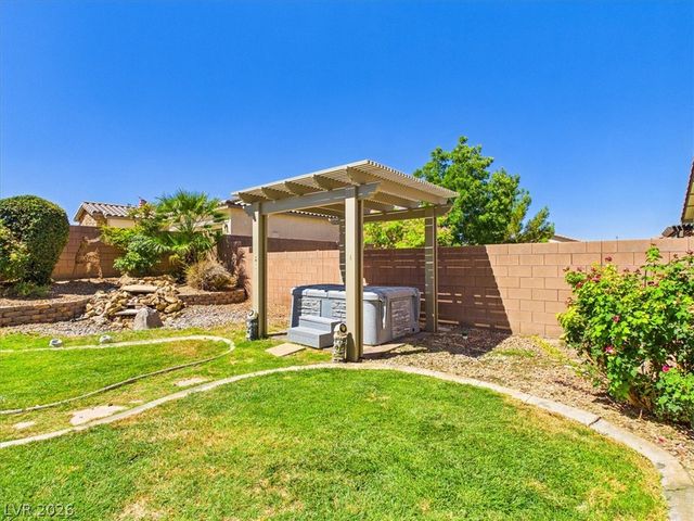 5081 East Monte Penne Way, Pahrump, NV 89061