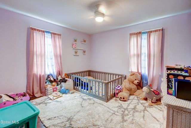 195 Northampton Road, Amsterdam, NY 12010