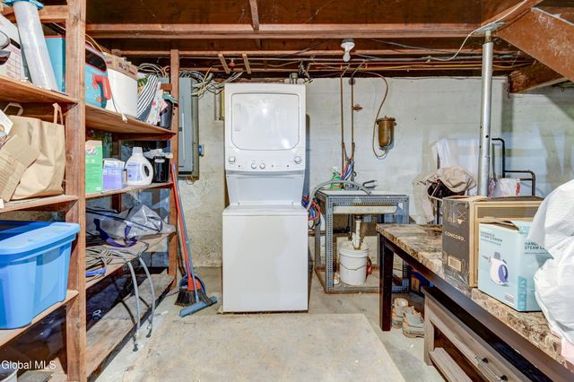 195 Northampton Road, Amsterdam, NY 12010