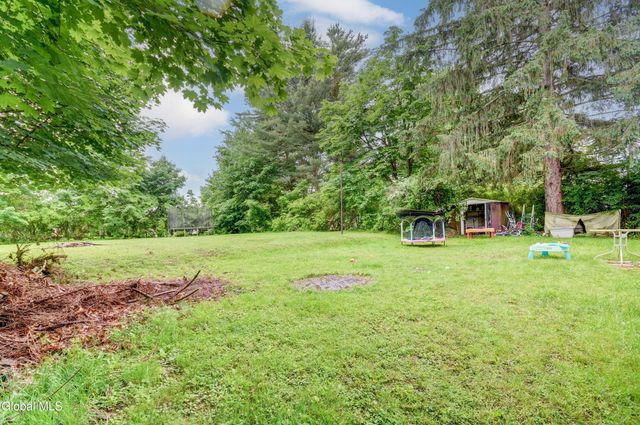 195 Northampton Road, Amsterdam, NY 12010