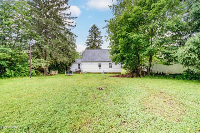 195 Northampton Road, Amsterdam, NY 12010