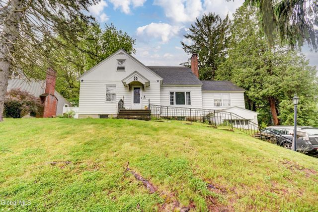 195 Northampton Road, Amsterdam, NY 12010