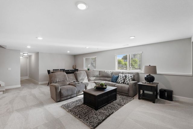 2908 N Gulf Breeze, Wichita, KS 67205