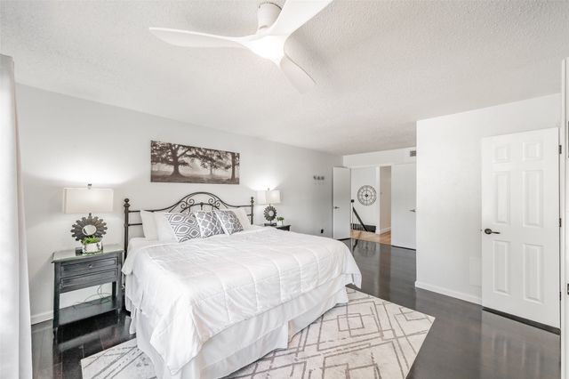 3008 Glenwood Court, Bedford, TX 76021