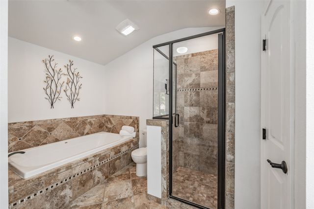 3008 Glenwood Court, Bedford, TX 76021