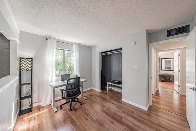 3008 Glenwood Court, Bedford, TX 76021