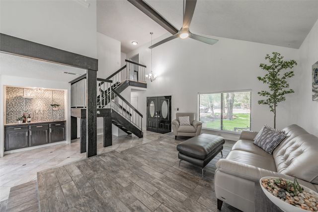 3008 Glenwood Court, Bedford, TX 76021