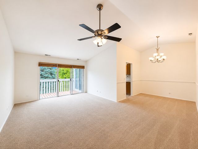 174 E Bluewater Lane 288, Vernon Hills, IL 60061