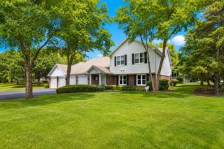 174 E Bluewater Lane 288, Vernon Hills, IL 60061