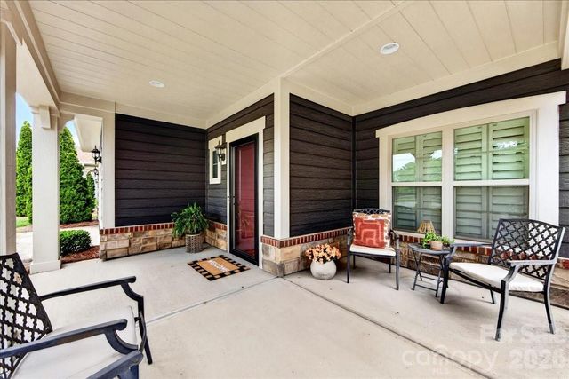 1012 Avalon Place, Matthews, NC 28104