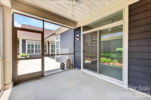 1012 Avalon Place, Matthews, NC 28104