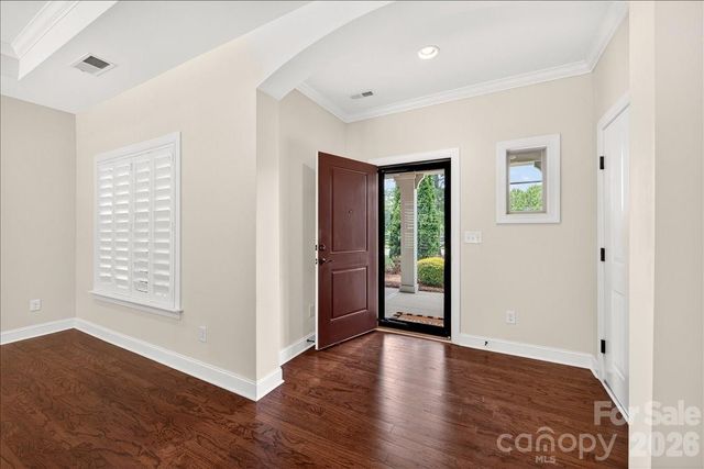 1012 Avalon Place, Matthews, NC 28104