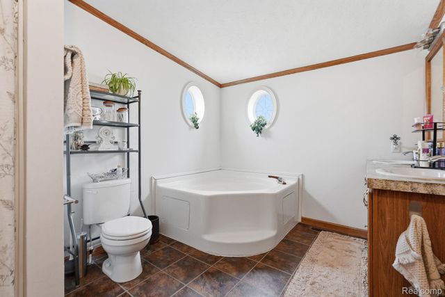 37319 Stone Way, New Haven Village, MI 48048