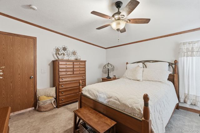 37319 Stone Way, New Haven Village, MI 48048