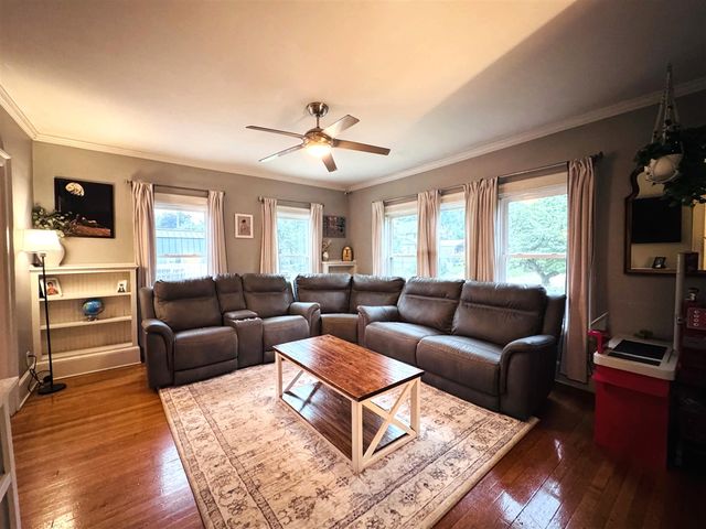 210 Emmons Street, Niles, MI 49120