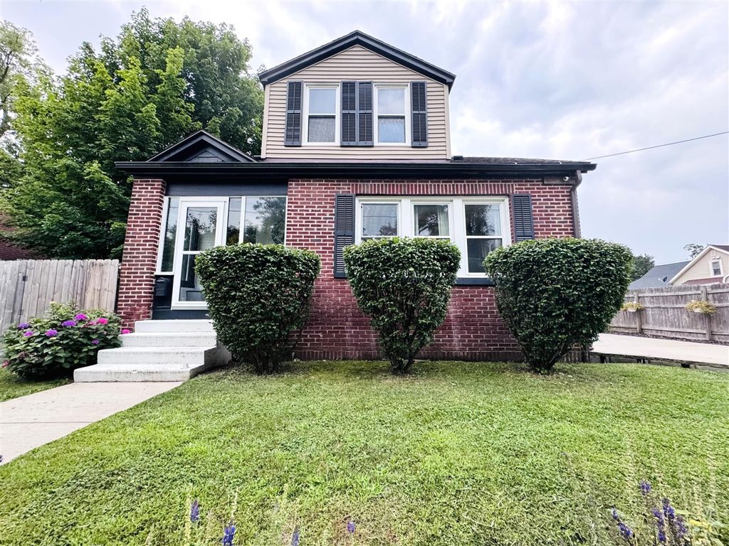 210 Emmons Street, Niles, MI 49120