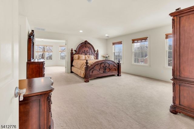 34 Kanouse Ln, Montville Twp., NJ 07045