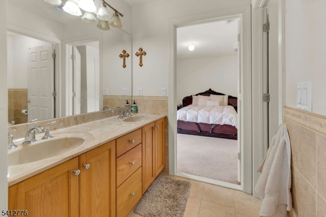 34 Kanouse Ln, Montville Twp., NJ 07045