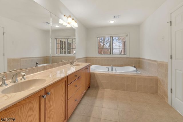 34 Kanouse Ln, Montville Twp., NJ 07045