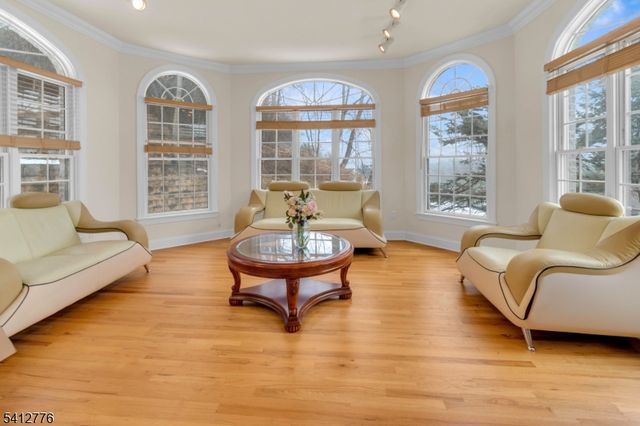 34 Kanouse Ln, Montville Twp., NJ 07045