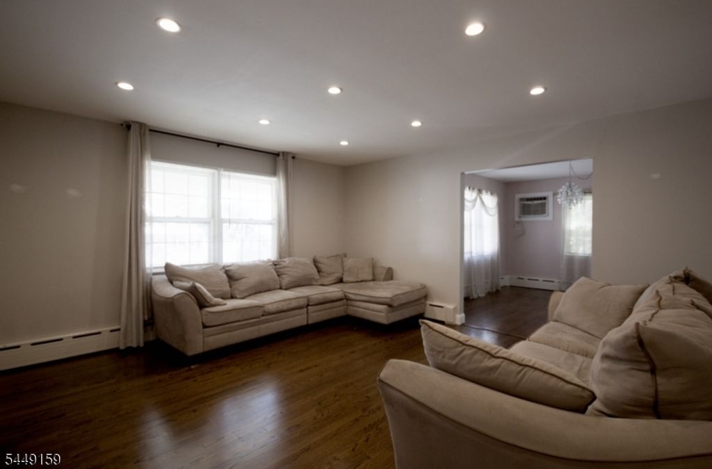 16 W Prospect St, Hawthorne Boro, NJ 07506 — photo 3